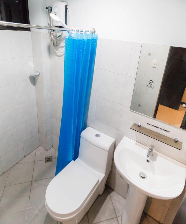 Mahogany Tourist Inn Bacolod Ngoại thất bức ảnh